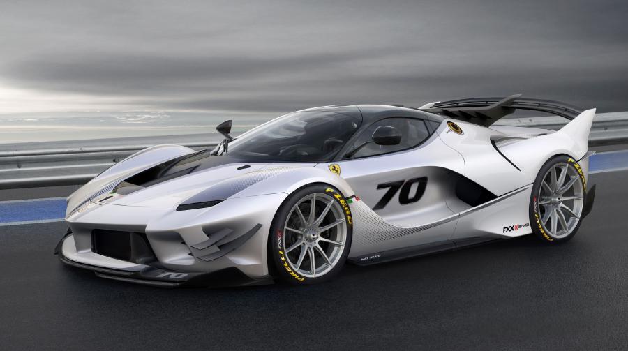  Ferrari FXX-K Evo 2018 года  (фото 13 из 23)